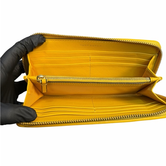 Tory Burch Fleming Zip Continental Wallet  (A715) - Picture 7 of 14